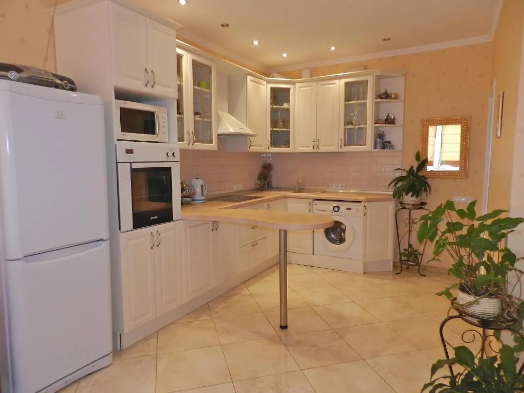 Ap-Rent Osokorky Apartments Kiev